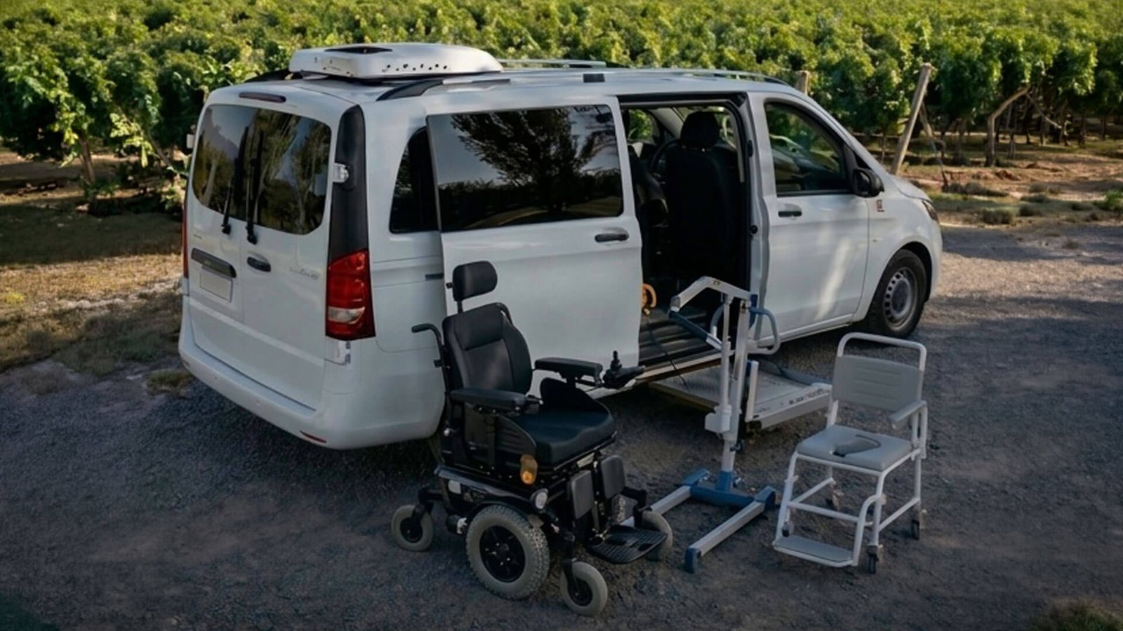 Unidad adaptada para turismo accesible y traslados especiales en Mendoza